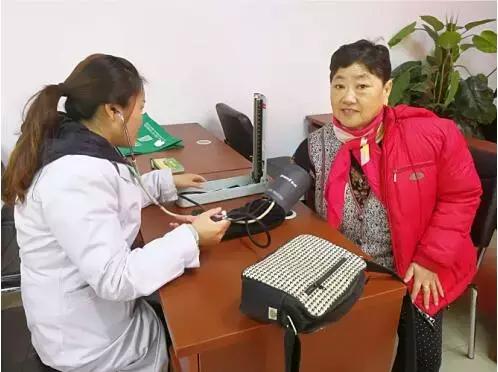 医院三八健康讲座,女神节医院开展女性健康知识讲座