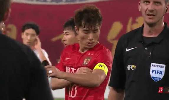 亚冠决赛广州恒大郑智表现,郑智带领广州恒大训练不放弃争冠