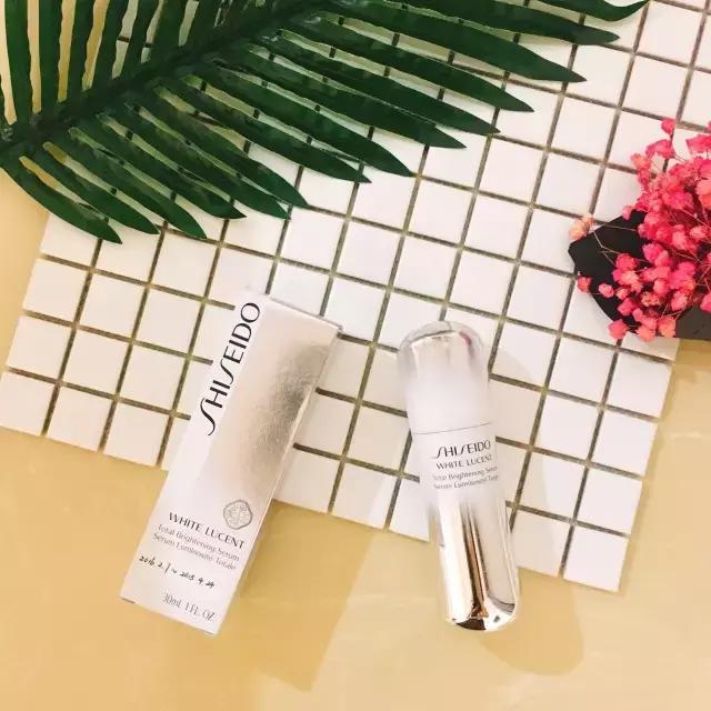 用了不会反黑的美白精华,大家都在用的美白精华