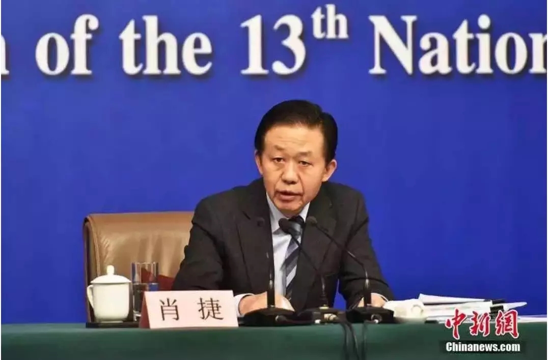 法治V早报:外卖平台违法销售香烟*草烟**专卖局将查处