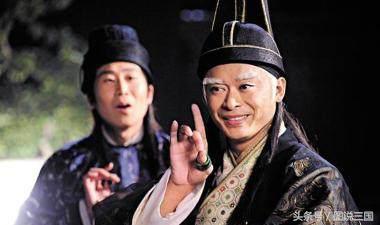 清朝太监靴子里面藏什么,清朝太监靴子里藏什么