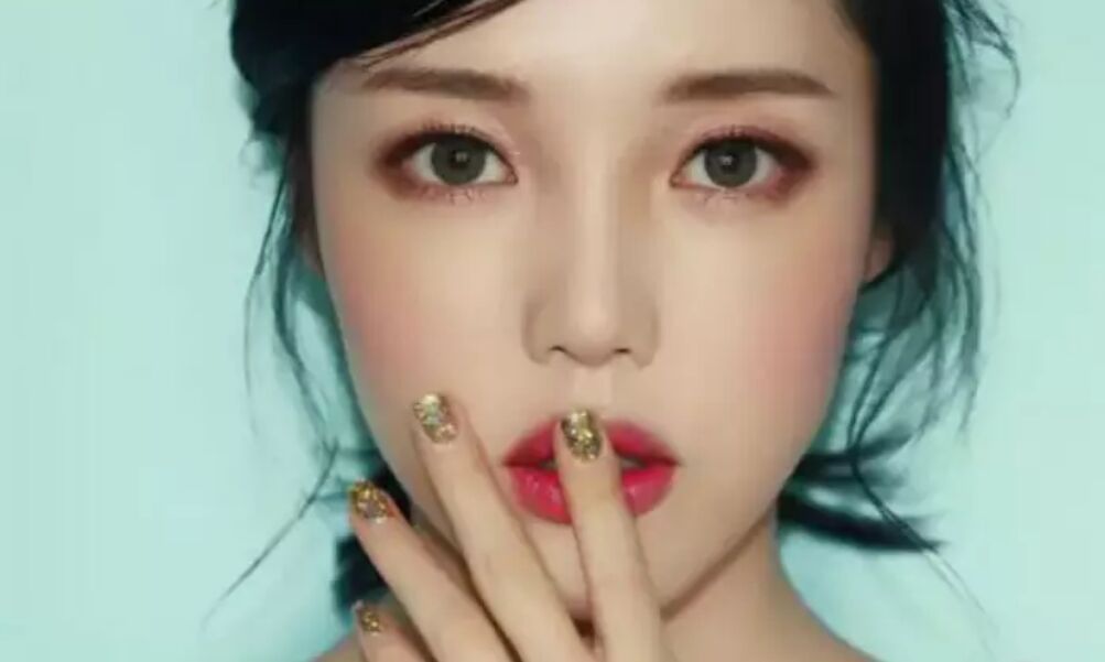 素颜这才是真正的素颜,你以为别人的素颜真的是素颜吗