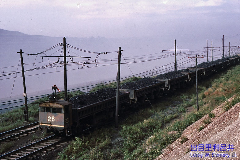 百年矿山抚顺西露天矿图片,90年代的露天矿