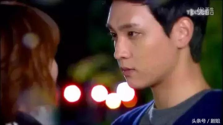 两人恋情实锤,被曝恋情后现身