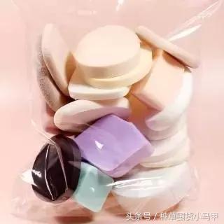 气垫粉扑与粉底刷哪个更好,粉底气垫粉扑最好用的