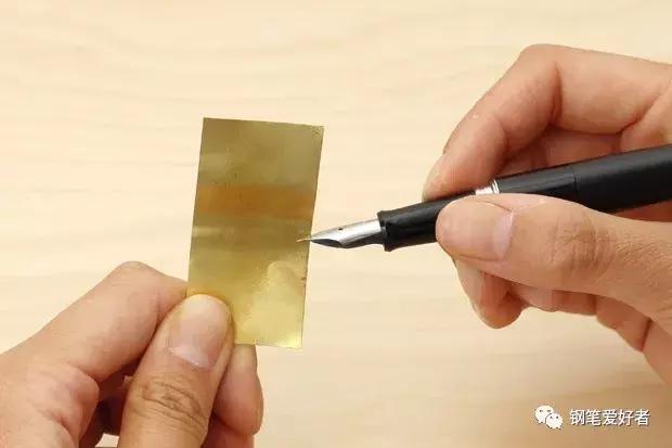 钢笔笔尖调整,钢笔笔尖怎么调整写字好看