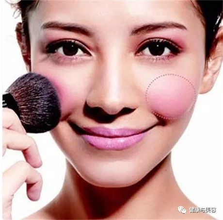秒变宝宝脸,最自然显脸小的腮红
