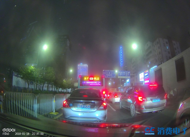 分辨率大爆炸!记录仪能这样玩?盯盯拍mini3行车记录仪体验评测