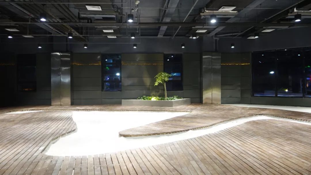 石家庄北国商城目前发展动态,石家庄市北国商城全景图