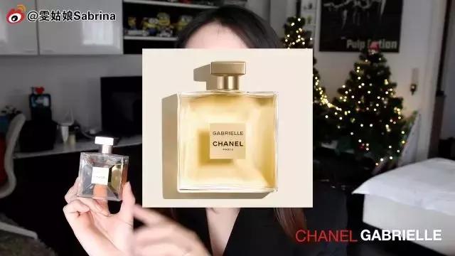 一月爱用:一本好书+一瓶香水+好吃的酸辣粉