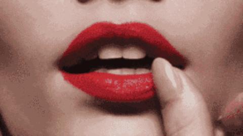 谈判官里面杨幂口红是哪一款,谈判官里杨幂的西柚色口红