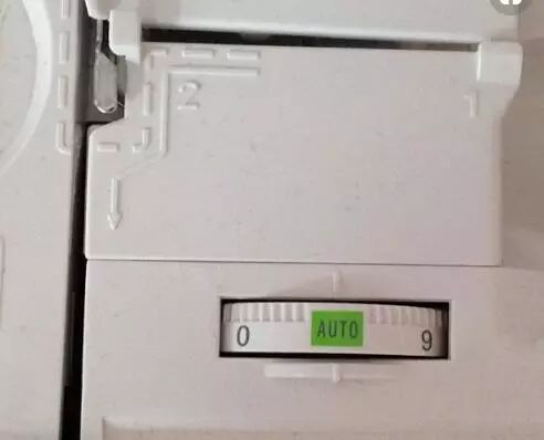 缝纫机底线跳线的原因及解决方法,缝纫机跳线比较严重怎么调整