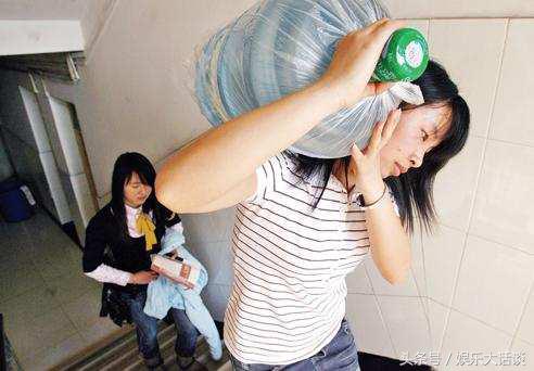 送桶装水员工能挣多少钱,忻州送桶装水能挣多少钱