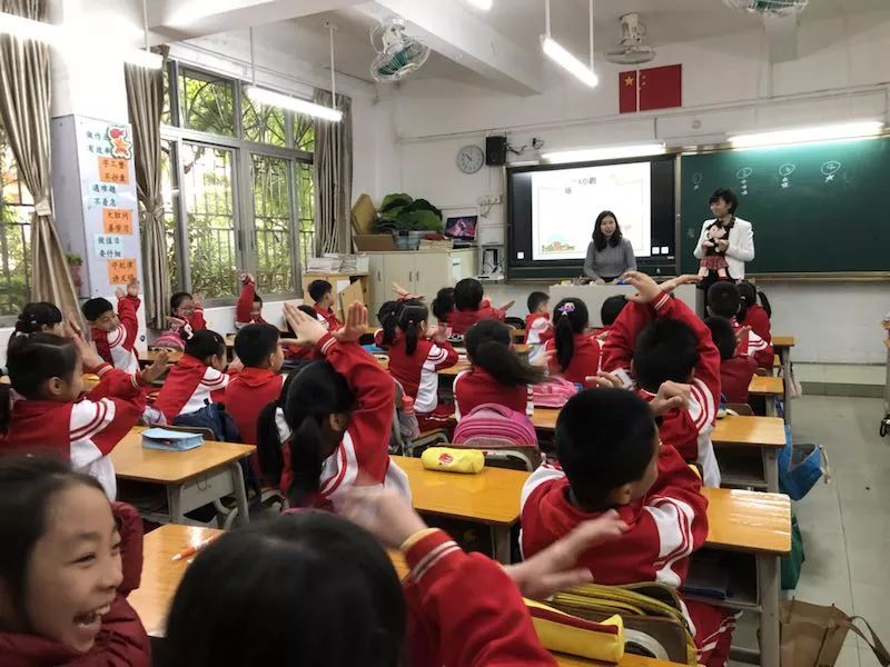 海珠|身体“小秘密”不让别人碰摸！大江苑小学防“性侵”课堂