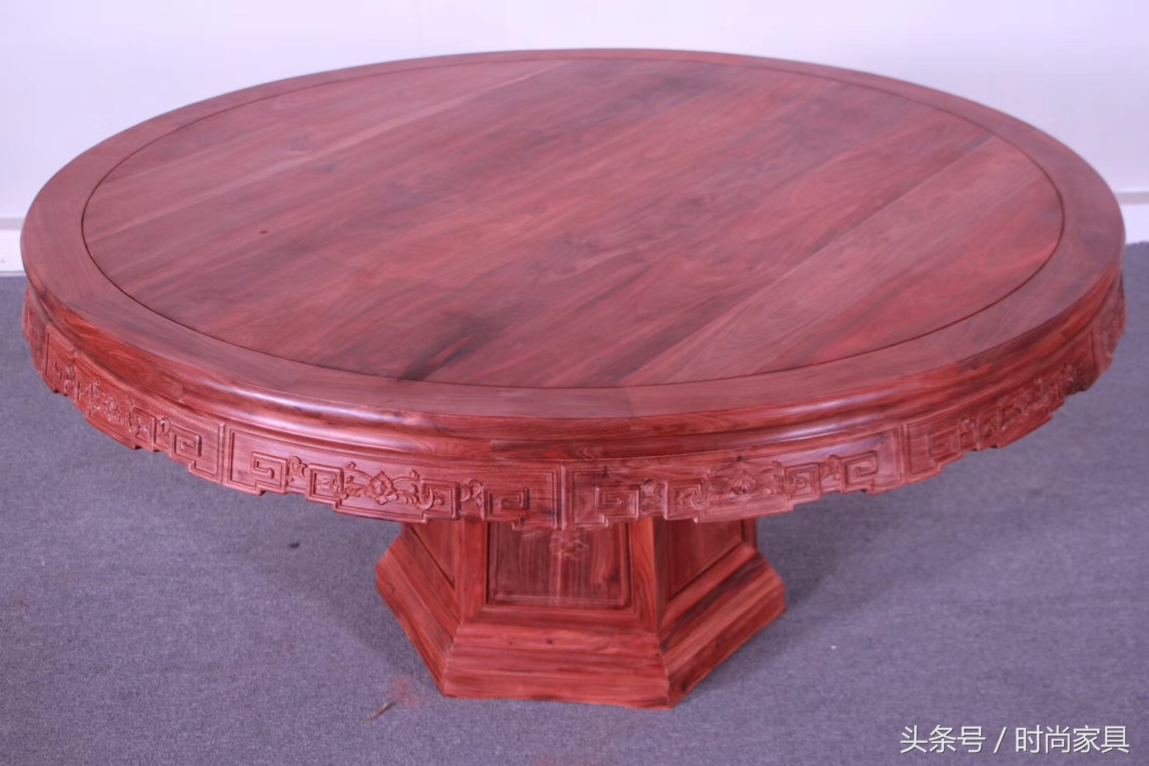 红木餐桌怎么弄好看又简单,简单风格的红木餐桌