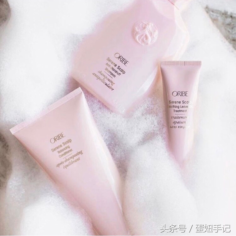 少女粉+性冷淡风=这个春天的情愫｜直男送礼指北