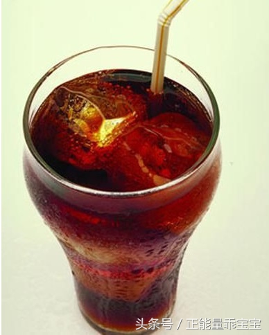 孕妇喝一点点可乐对胎儿有影响吗,孕妇偶尔喝点可乐对胎儿有影响吗