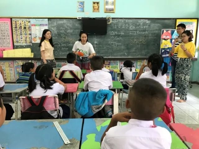 君行体验官专栏丨他在佛之国度，邂逅了一场浪漫