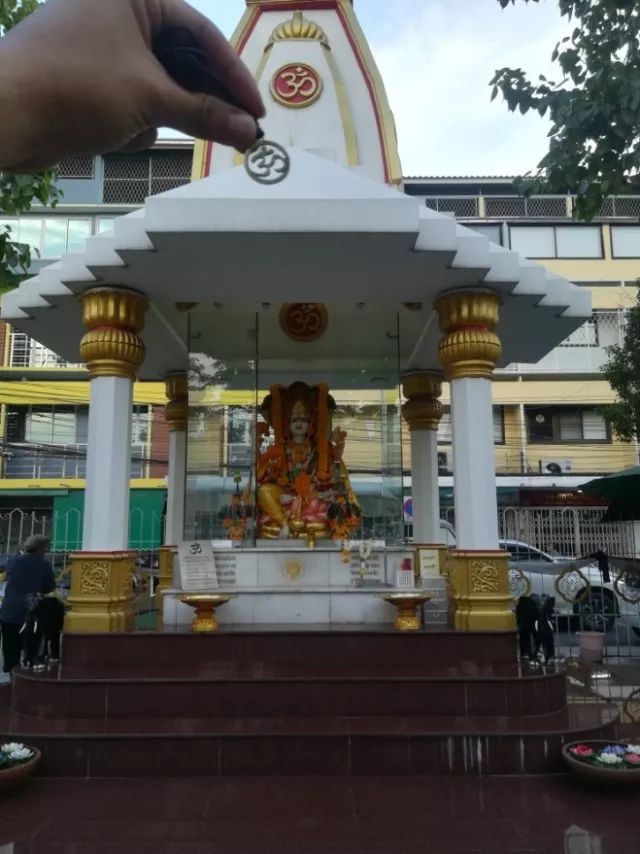 君行体验官专栏丨他在佛之国度,邂逅了一场浪漫