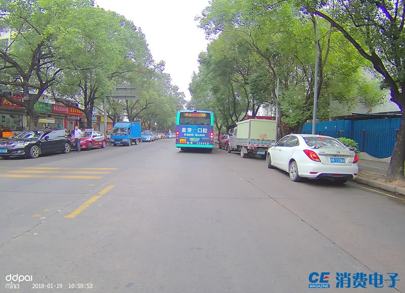 分辨率大爆炸!记录仪能这样玩?盯盯拍mini3行车记录仪体验评测