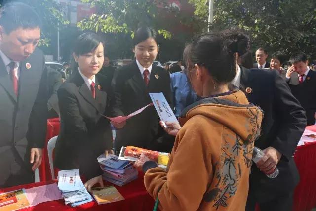 【女神特辑】一手公平正义，一手大爱柔情！