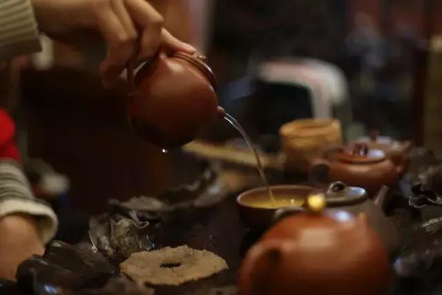 紫砂壶开水烫了还有异味,紫砂壶有异味怎么回事