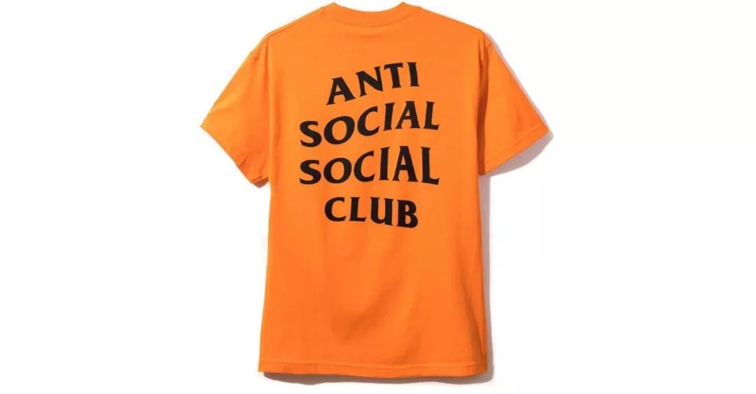 现在最流行潮牌子是什么,今年最流行的潮牌有哪些