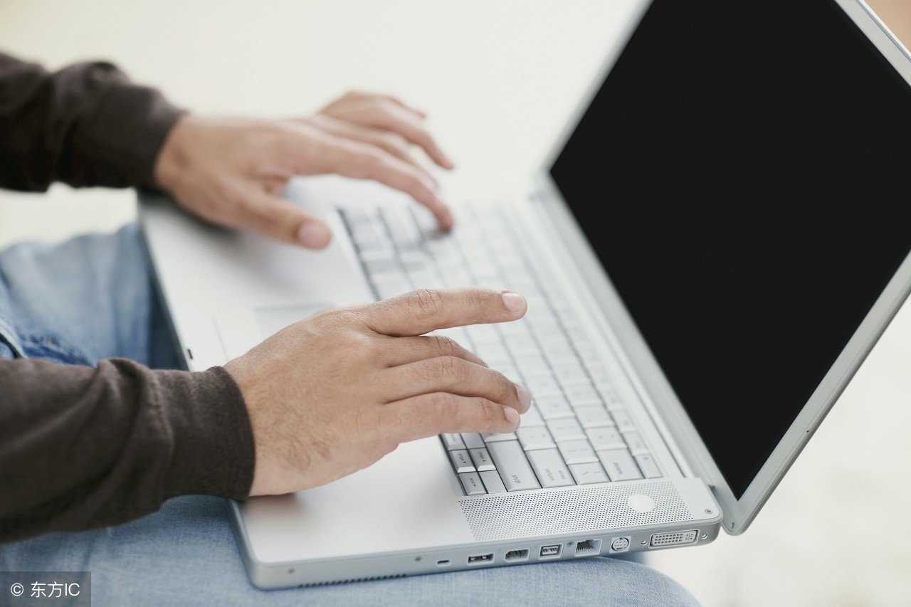 电脑回收站的使用方法,电脑回收站怎么隐藏win7