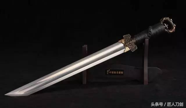 中国十大名短刀排名榜 (中国短刀vs日本短刀)