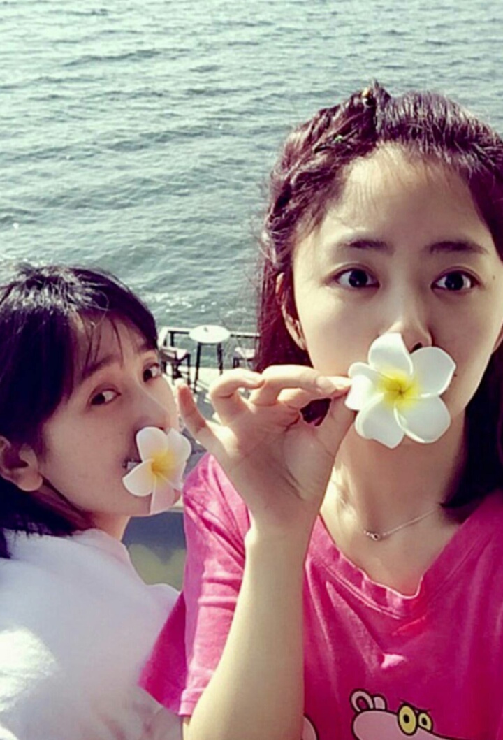 《最好的我们》成就了两段友谊，可刘昊然和谭松韵却再无互动