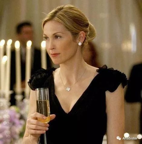 职场女精英买什么项链戴?不同价位的推荐都在这里了