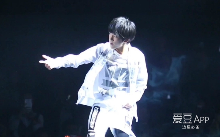 tfboys易烊千玺街舞,街舞少年tfboys有易烊千玺吗