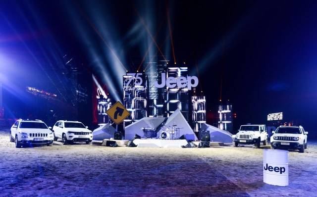 jeep新款自由侠发布,新款jeep自由侠新官图