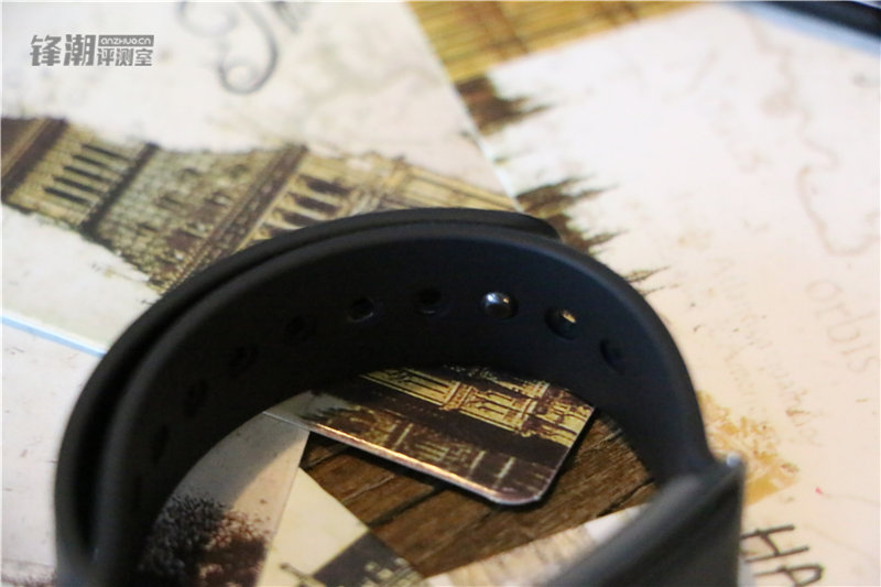 荣耀畅玩手环a1使用方法,荣耀畅玩手环a1防水吗