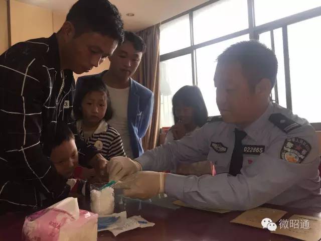 户籍改革4个小故事,开启户籍改革新篇章