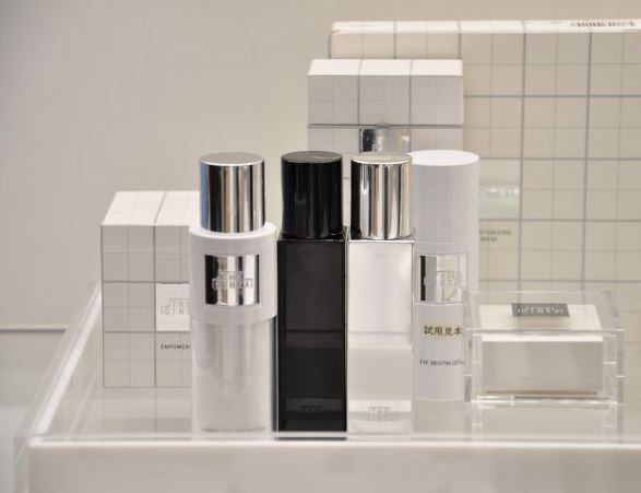 八一八那些上万的贵妇牌精华