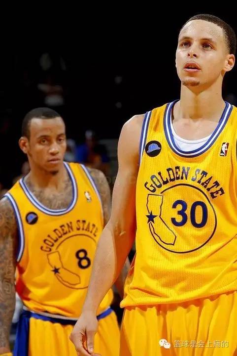 老球迷的球衣,老球迷球衣