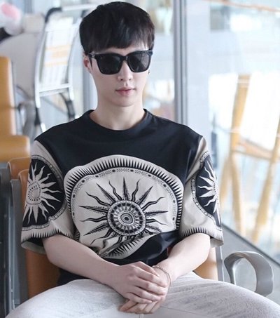 45岁大叔毛寸发型男2020流行发型,发型男2020流行发型毛寸打理