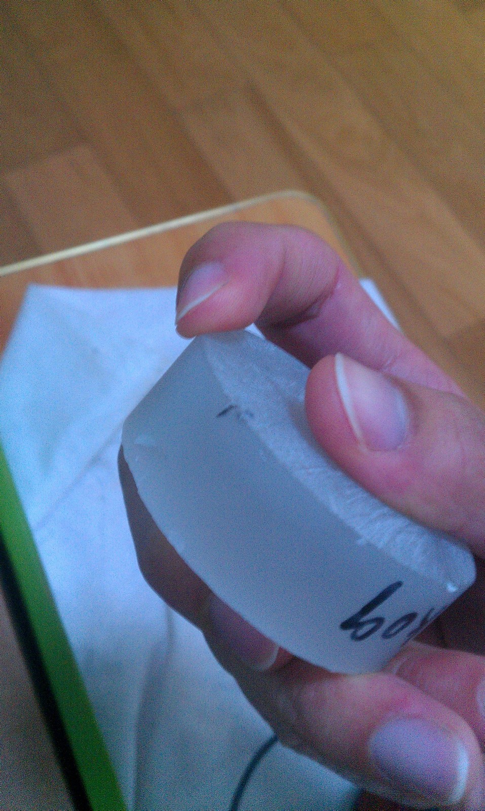 玉缺水后会是什么样,容易失水的玉