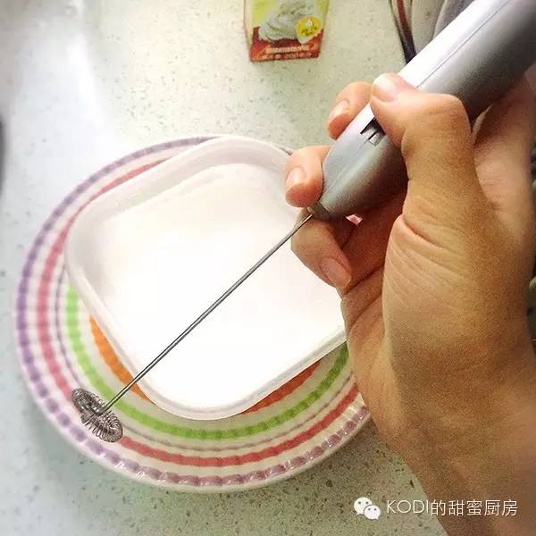 85℃面包坊最畅销饮品海盐咖啡秘方大透露：只需要加一点点的?