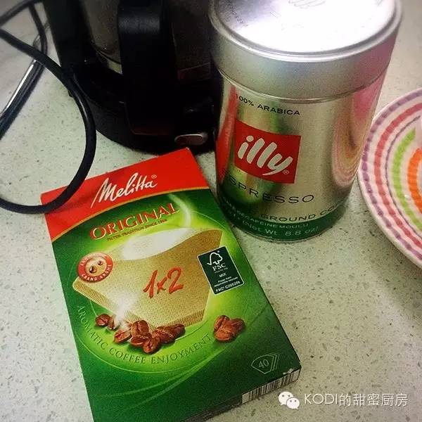 85℃面包坊最畅销饮品海盐咖啡秘方大透露：只需要加一点点的?