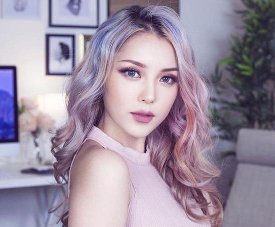 二次元的精灵系妆容 (二次元可爱穿越感妆容)