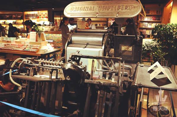 诚品书店要逛多久,诚品书店大概逛多久