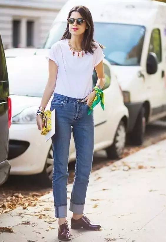 看人生赢家LeandraMedine如何玩转配饰！