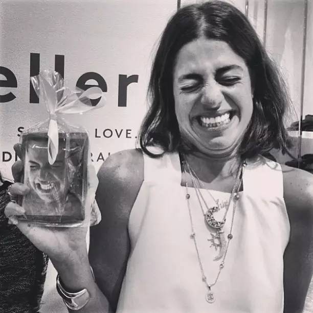 看人生赢家LeandraMedine如何玩转配饰！