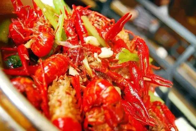 上海有名的网红小龙虾,魔都网红小龙虾