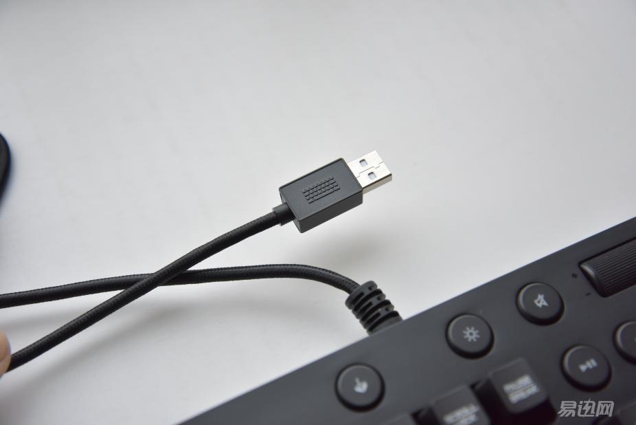 罗技g810是什么轴的键盘,罗技g810键盘