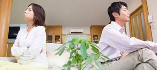 如何防止女友查岗？MIUI8让手机也能分身