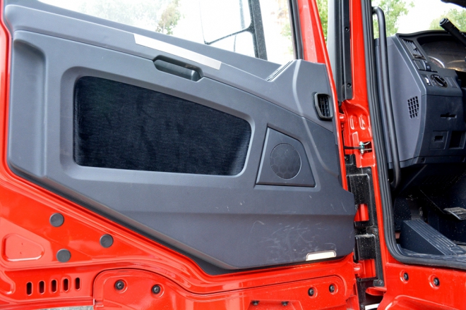 陕汽德龙x3000最新款自卸,陕汽德龙x3000s最新款460马力图片