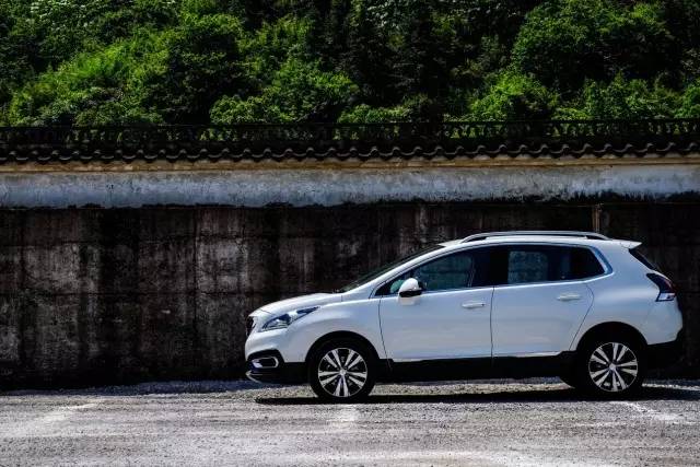 全新3008正式上市海外,新款3008优点和缺点